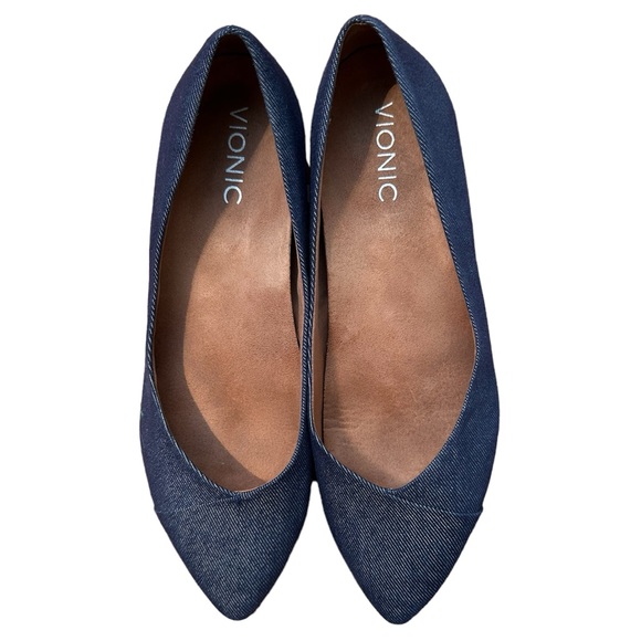 Vionic Chambray Caballo Flat Size 7.5 - Picture 1 of 5
